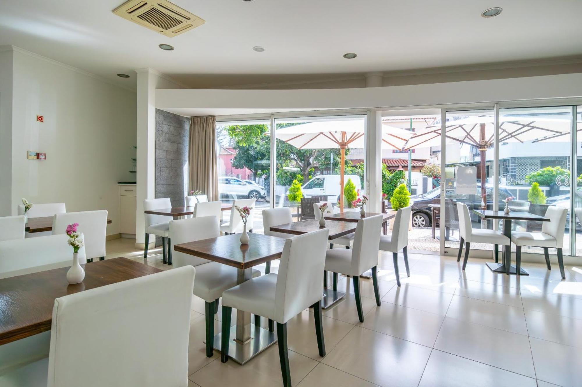 White Waters Hotel Machico  Exterior foto