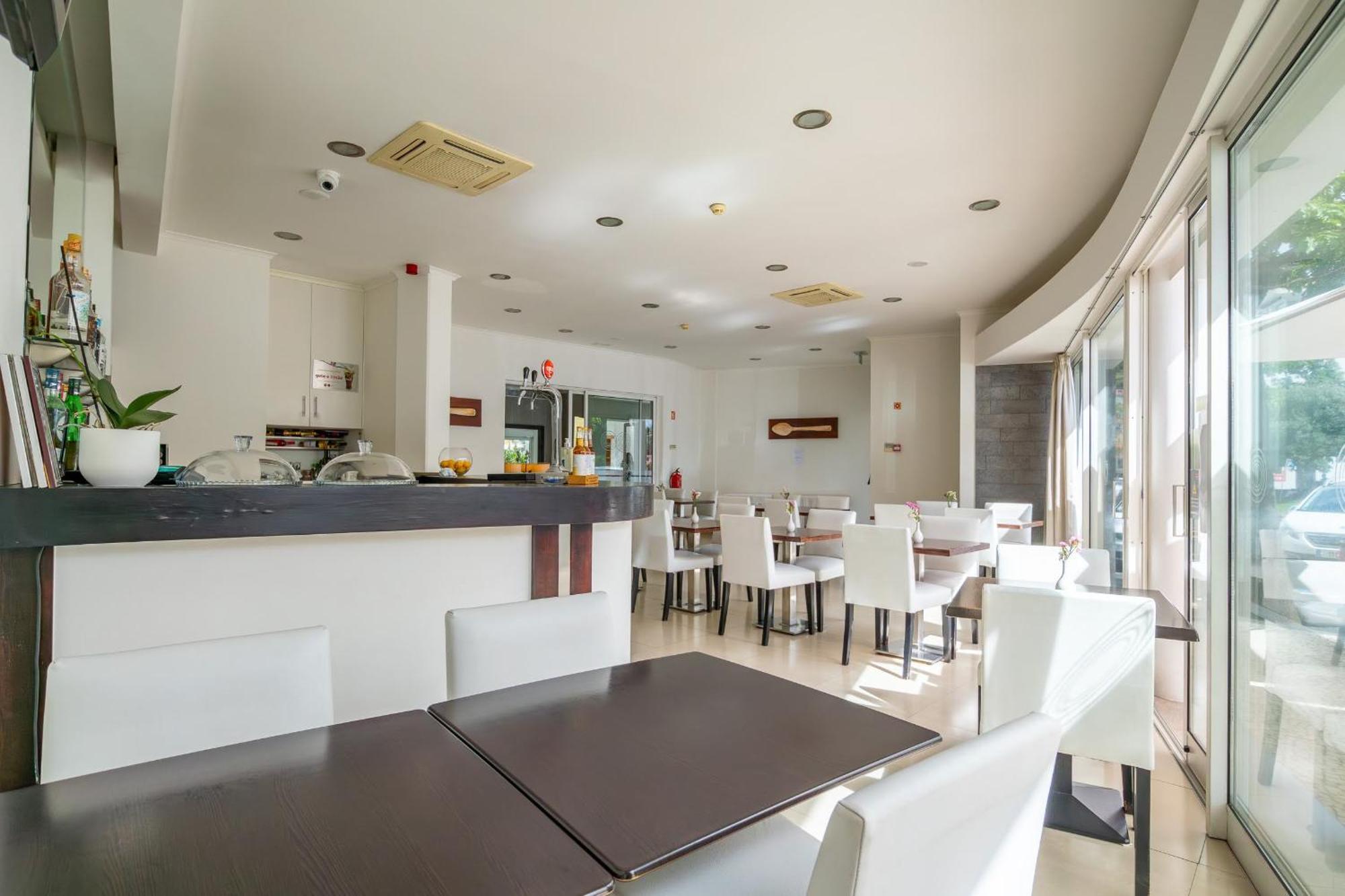 White Waters Hotel Machico  Exterior foto